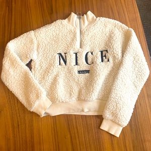 🎉 bundle kids sweater. US- 8-10Y